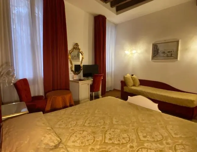 Panzió Casa Querini