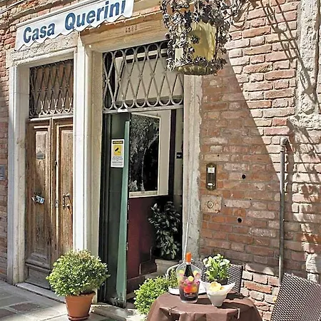 Casa Querini Bed & Breakfast