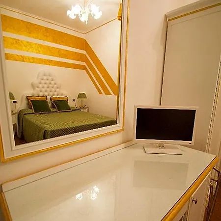 Casa Querini Bed & Breakfast 4*
