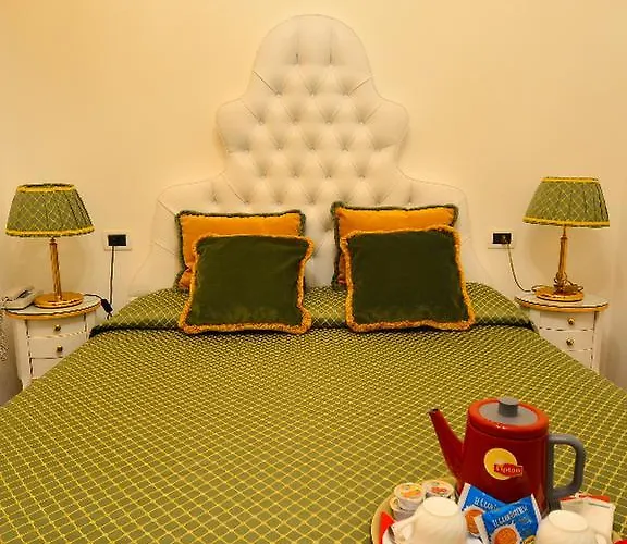 Alojamento de Acomodação e Pequeno-almoço Casa Querini 4*